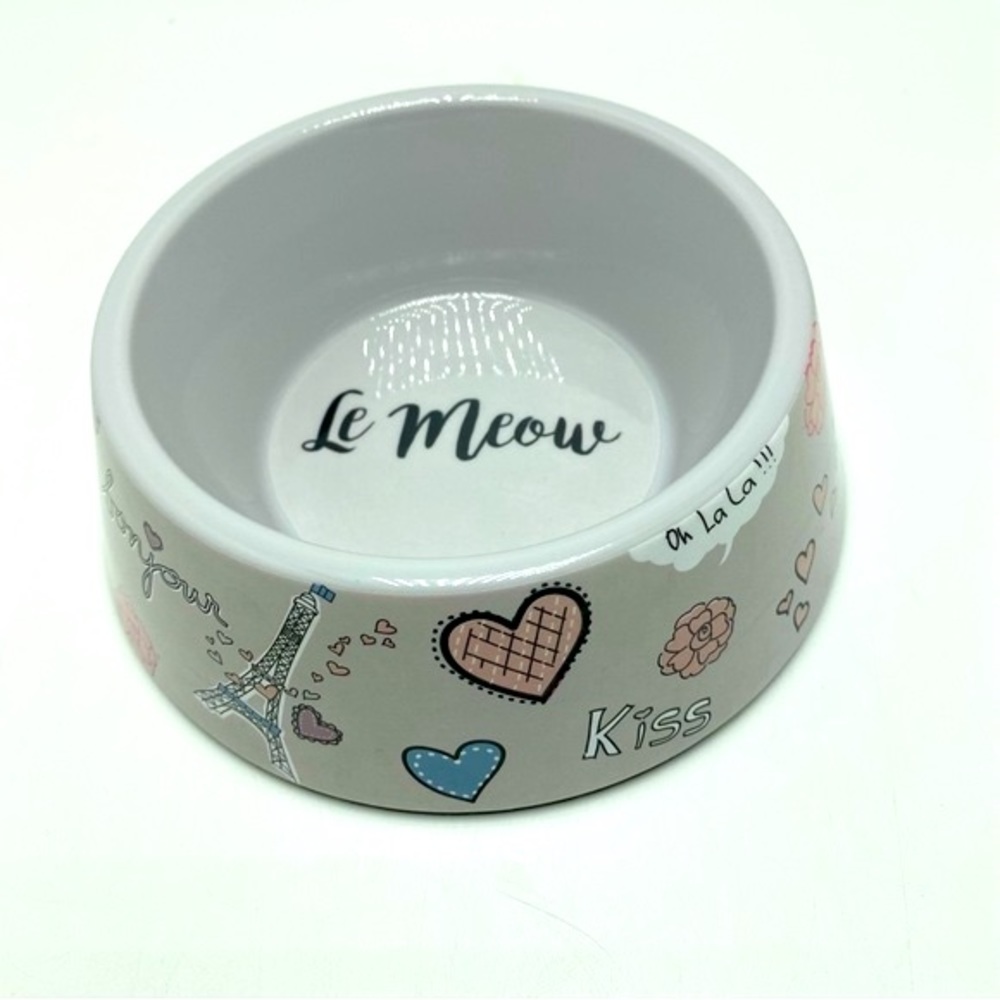 Whisker City Plastic LeMeow Dish